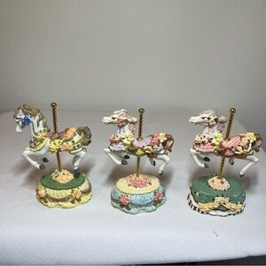 Heritage House Carousel Horse Figurines. Collectible.